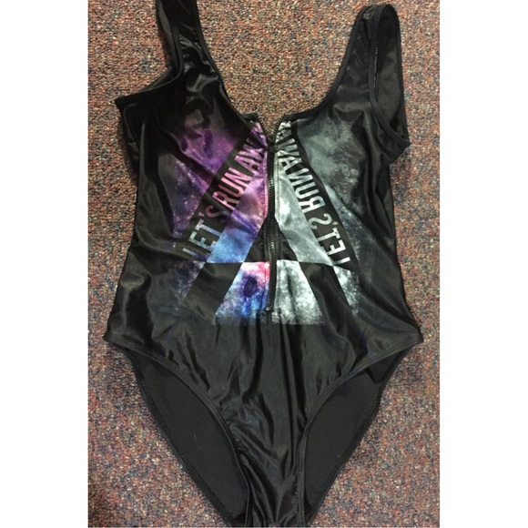 Bathing suit