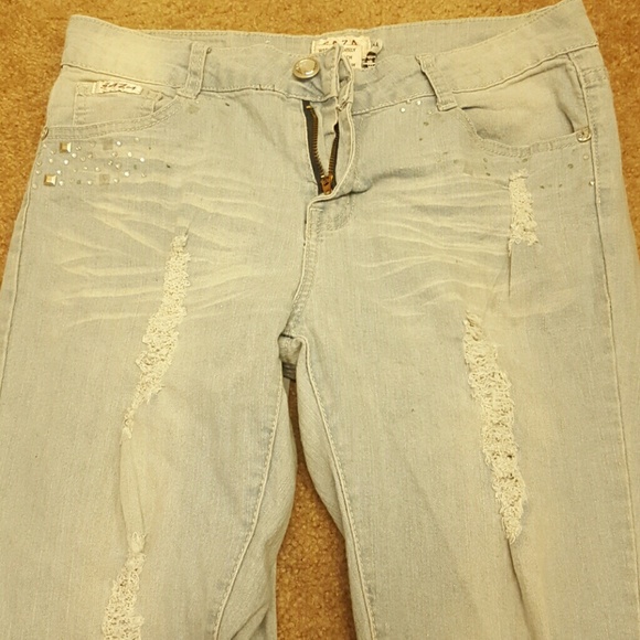 Faded ripped skinny jeans