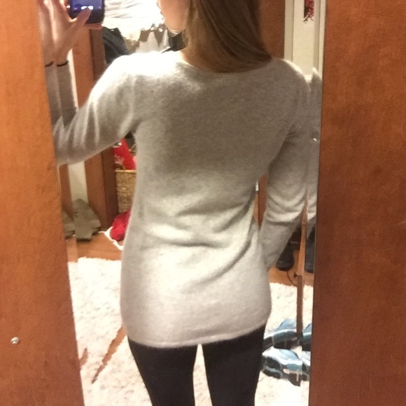 Sweater - Picture 3 of 4