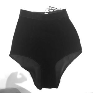 Love & Lemons- Luxe Velvet High Waist Panty.