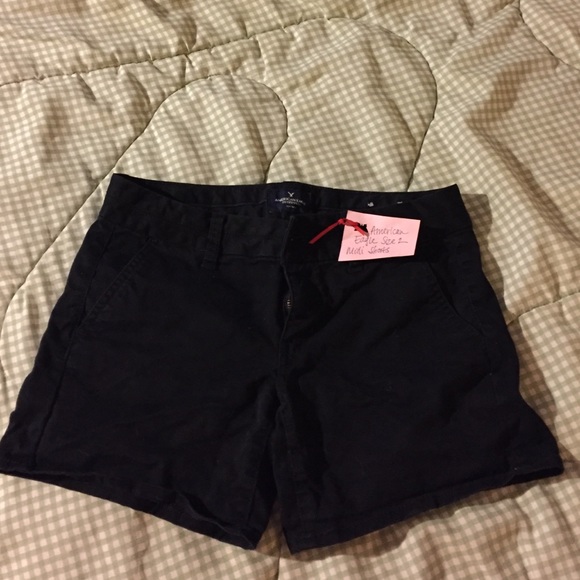 American Eagle black midi khaki shorts