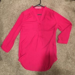 Colibri Solid Tab Sleeve Blouse