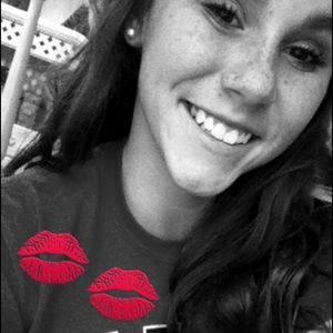 Meet your Posher, Jenna