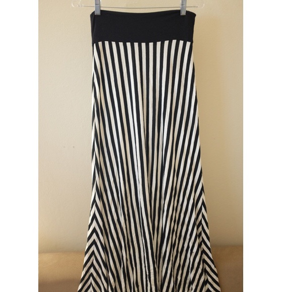 Black and White Striped Maxi Skirt