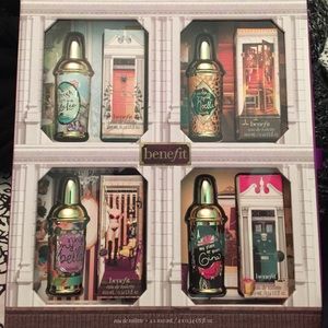 Benefit Crescent Row Limited Edition Perfume Set