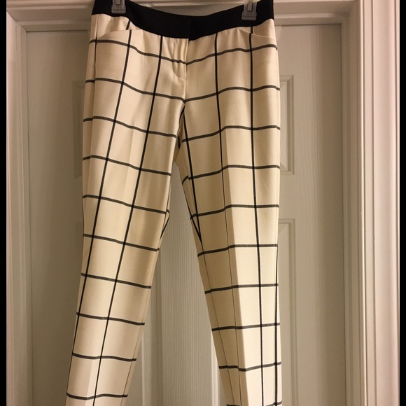 Like new Express size 2 pants