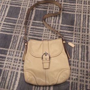 Coach- one shoulder adjustable strap flap bag
