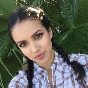 Meet your Posher, Ciara