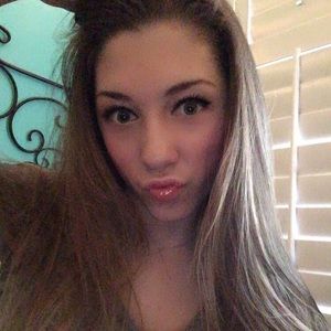 Meet your Posher, Jillian