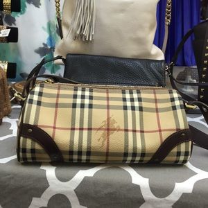 Burberry satchel 7-05-02 serial code