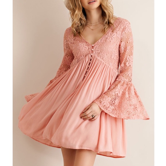 "Scheherazade" Lace Bell Sleeve Dress - Picture 4 of 4