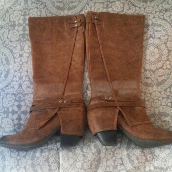 Boots size 12  Fergie★ - Picture 1 of 4