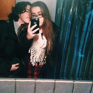 Meet your Posher, Emilie