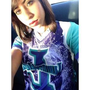 Meet your Posher, Gabriela