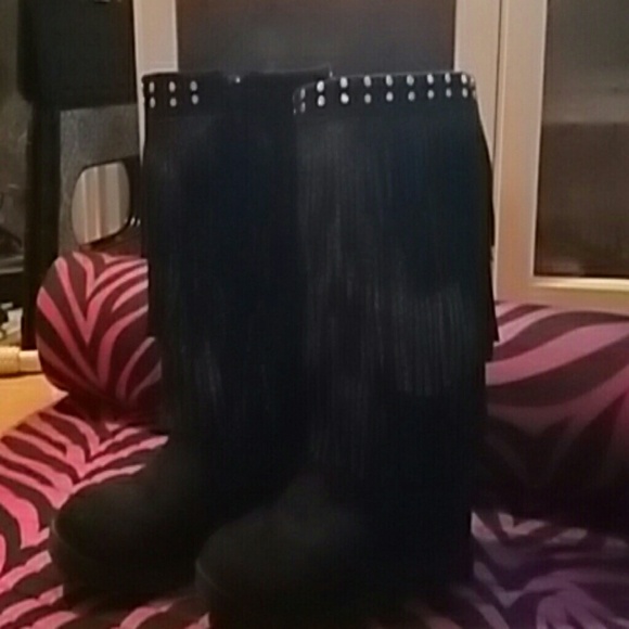 Tall boots kids small  only have worn 2 times