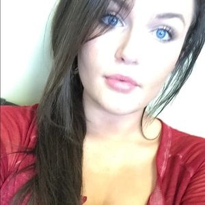 Meet your Posher, Carmen