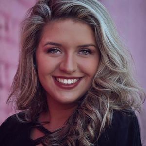 Meet your Posher, Bailey