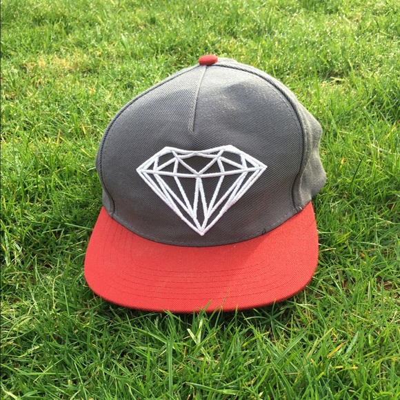⚡️flash sale ⚡️Diamond supply hat