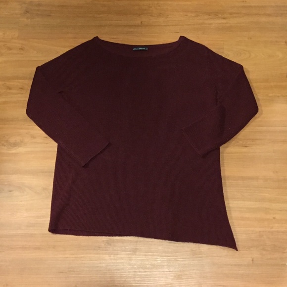 Sweater - Picture 3 of 4