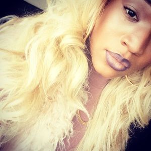 Meet your Posher, Angel