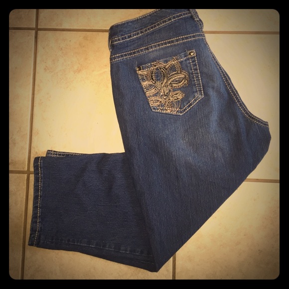 Super cute capris!