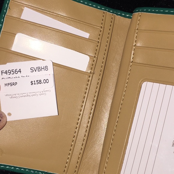 Brand new jade color coach wallet - Picture 3 of 4
