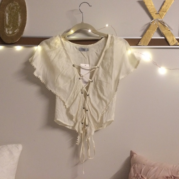 🌸4 for $25🌸 Tobi Lace Up Top