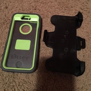 iPhone 5S otter box case