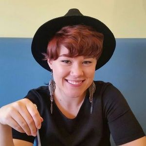 Meet your Posher, Samantha