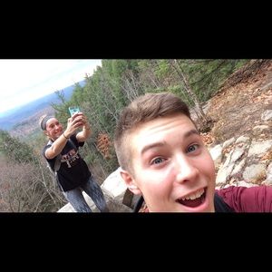 Meet your Posher, Peter