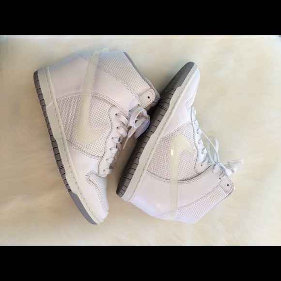 Nike Dunk Sky HI Essential Wedge Sneaker