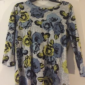3/4 Sleeve Flower Shirt