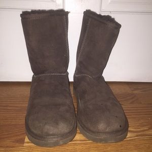 Brown Short UGG boots