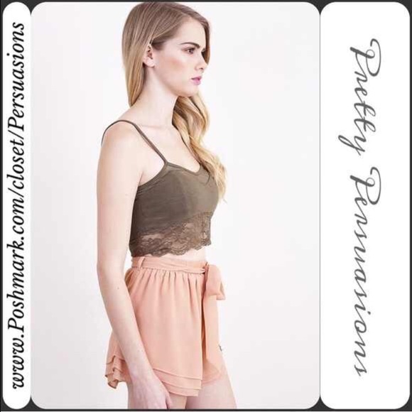 CLEARANCE‼️ NWT Olive Lace Trim Bralette Crop Top - Picture 4 of 4