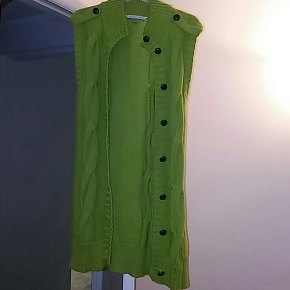 Cute sleeveless lime green button up sweater vest