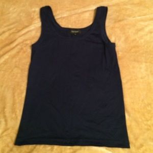 Blue stretchy tank top