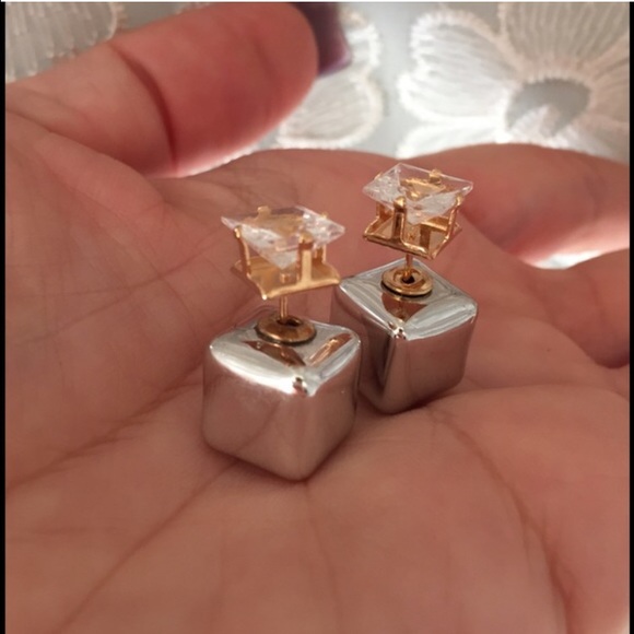 2/$15☑️Silver Box & Square Rhinestone Earrings - Picture 2 of 4