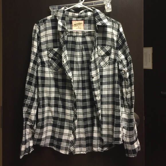 Plaid button down - Picture 1 of 1