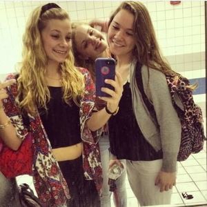 Meet your Posher, Savanna