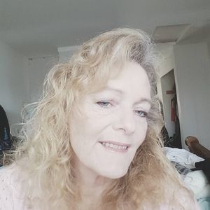 Meet your Posher, Lorianne