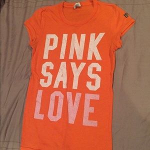 Victoria's Secret Pink t-shirt