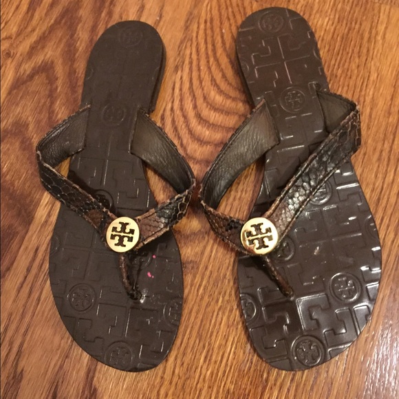 Tory Burch Thora size 6