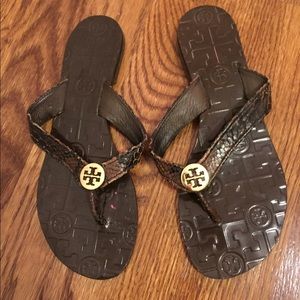 Tory Burch Thora size 6