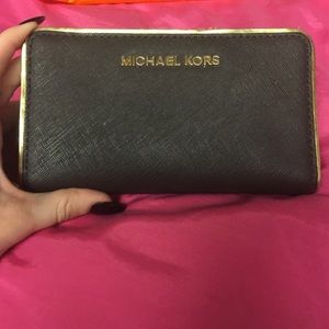 MK wallet