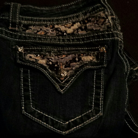 New Miss Me Jeans Size 33 Inseam 34