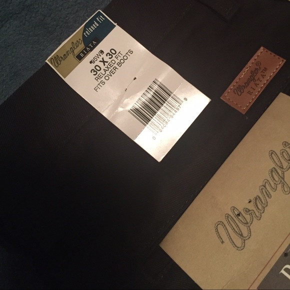 2 pair!! NWT. Men's Wrangler Riata's - Picture 2 of 4