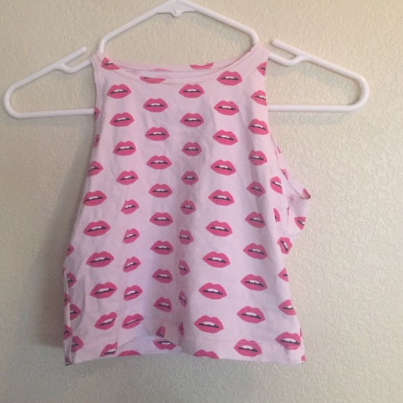 AA lips crop top