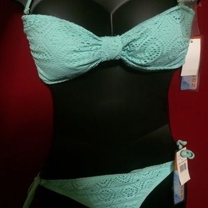 NWT In mocean mint colored 2 piece.