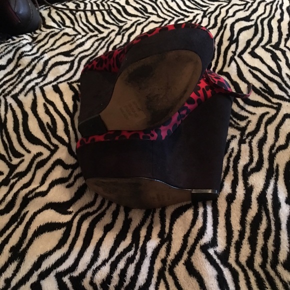 Baker shoes - Picture 3 of 3