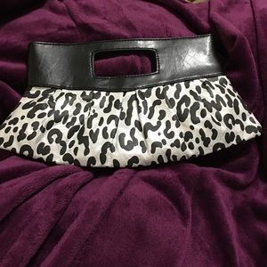 Black&Silver Leopard clutch purse